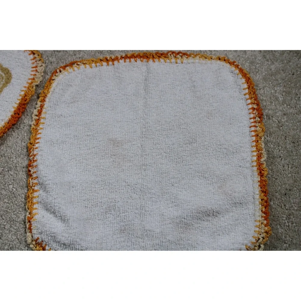 Vintage Handmade Crochet Edge‎ Washcloths Set of 2 Floral 12in Bathroom Towels